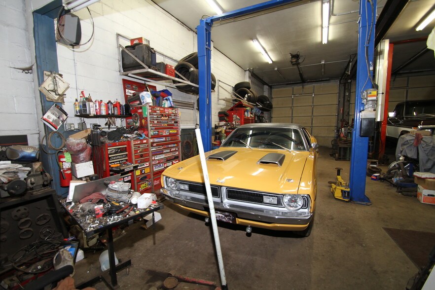 More Photos Of 2140 Conway Wallrose Rd, Freedom Auto Repair For Sale