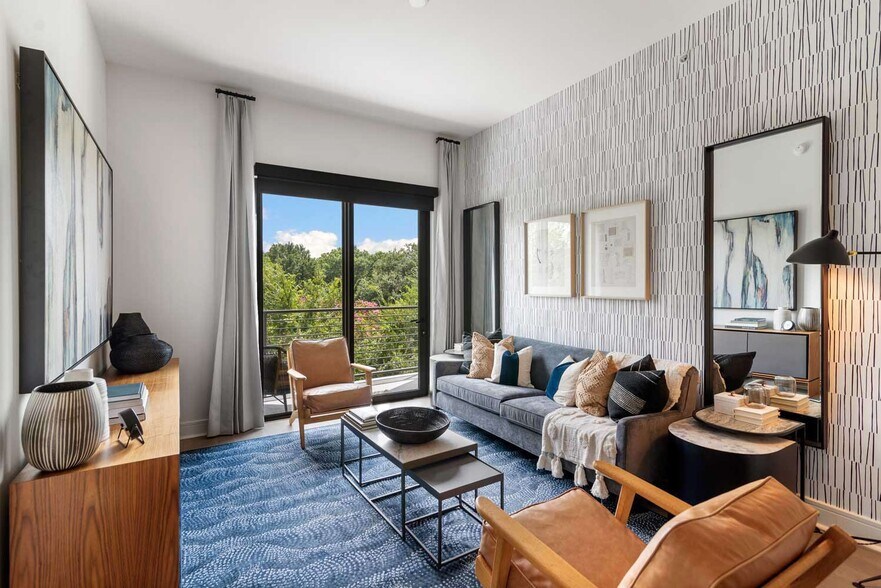 More Photos Of 3200 McKinney Ave, Dallas Multifamily For Sale