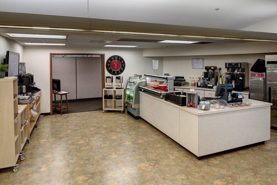 More Photos Of 67 W Michigan Ave, Battle Creek Office For Lease