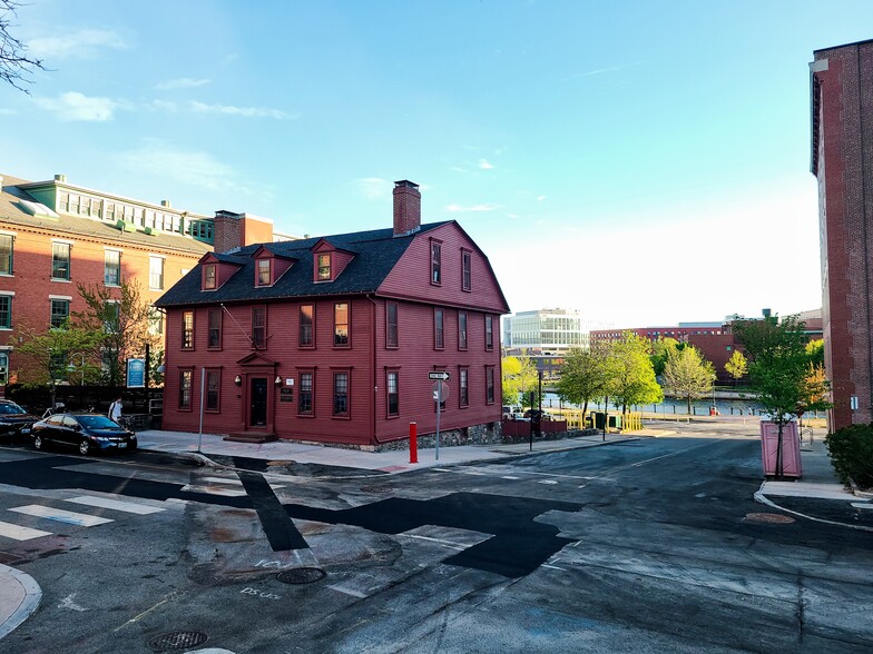 Primary Photo Of 203 S Main St, Providence Office For Lease