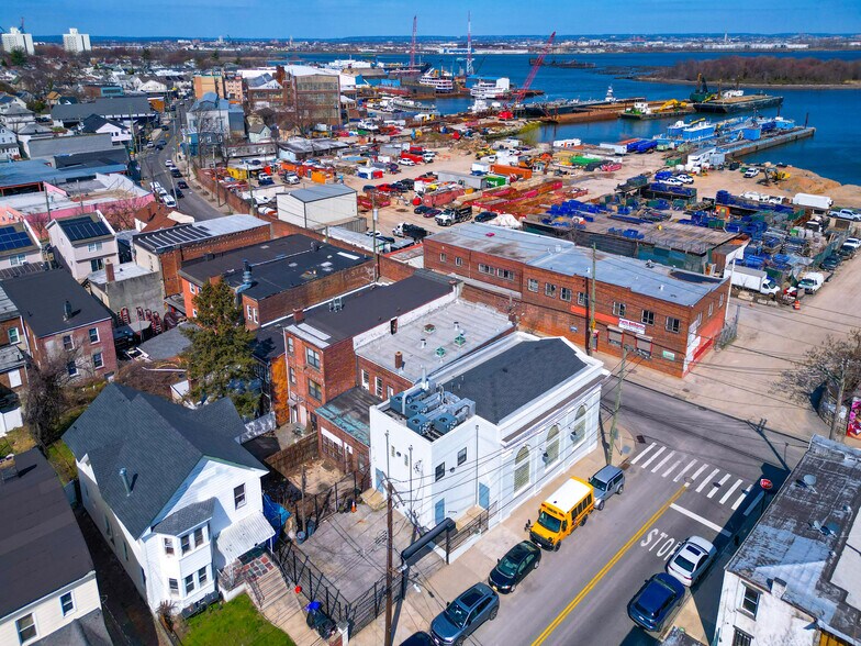 More Photos Of 2940 Richmond Ter, Staten Island Loft Creative Space For Sale