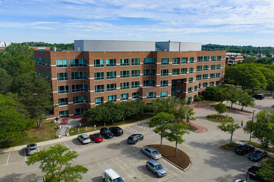 More Photos Of 300 Crown Colony Dr, Quincy Office For Lease