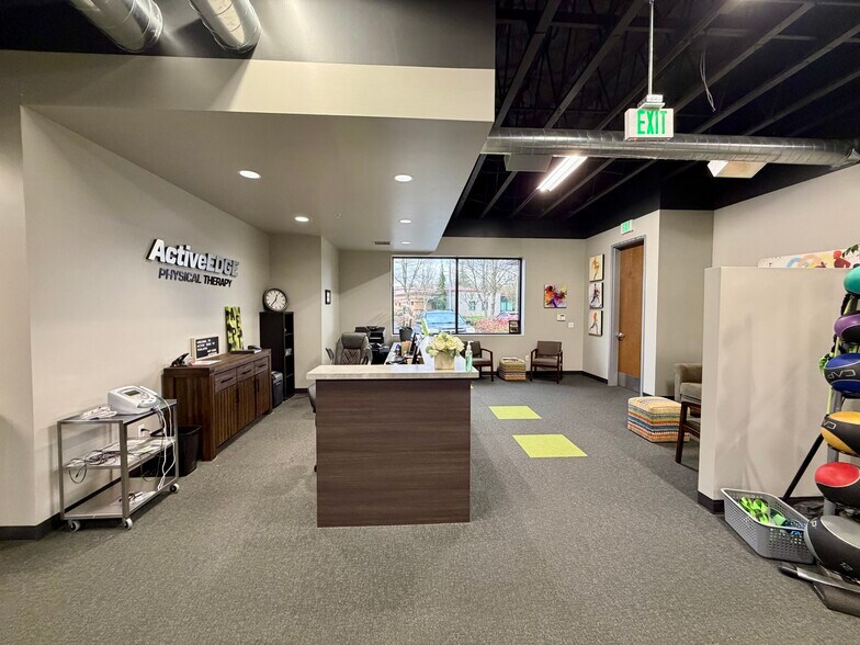 More Photos Of 19150 SW 90th Ave, Tualatin Medical For Lease