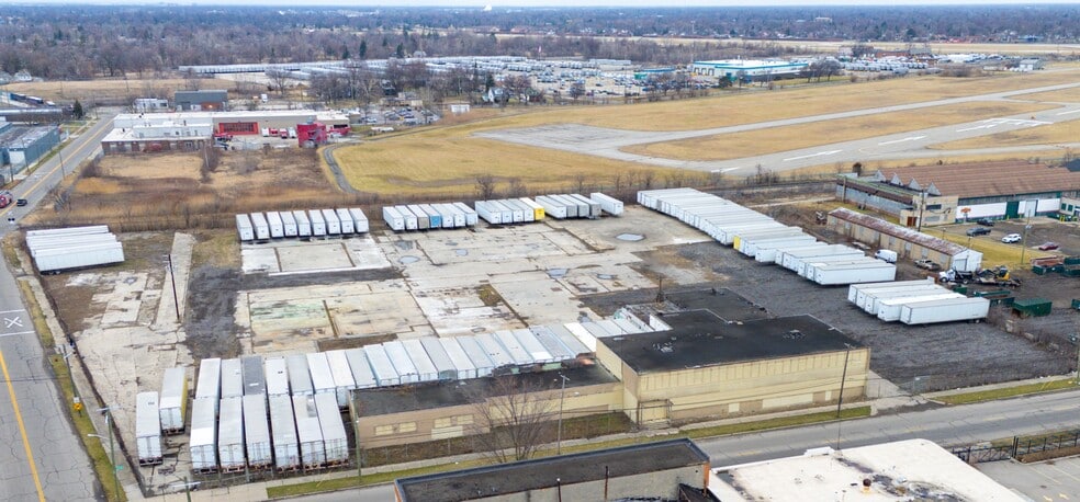 More Photos Of 8611 Grinnell St, Detroit Land For Lease