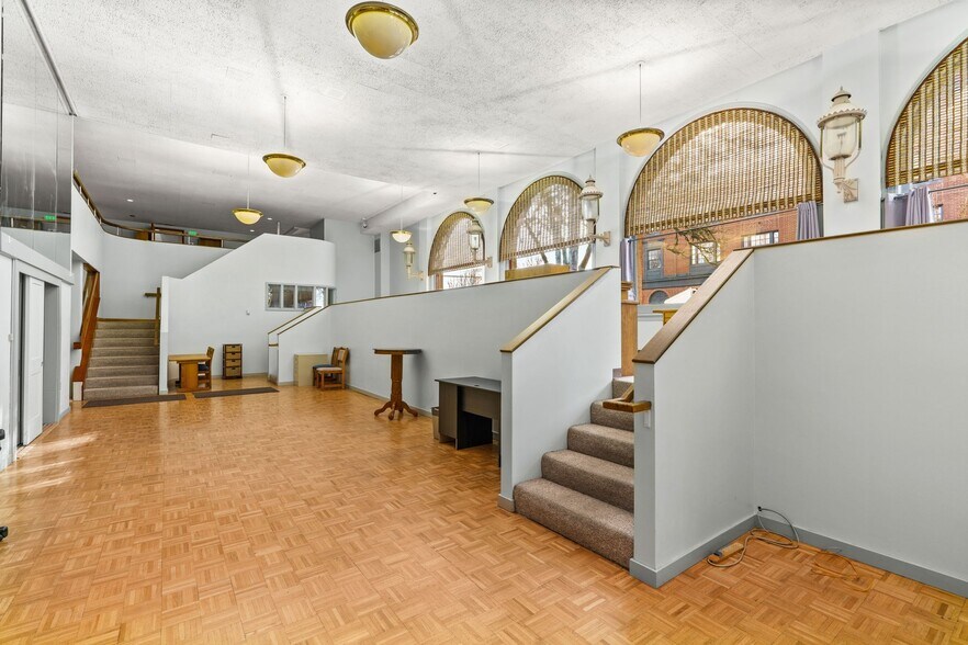 More Photos Of 143 SW 2nd St, Corvallis Office For Lease