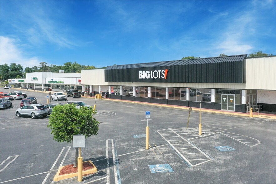 Primary Photo Of 4810 Allen Rd, Zephyrhills Land For Lease
