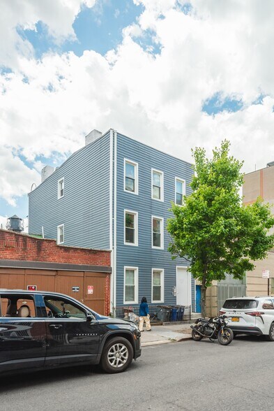 More Photos Of 76 Java St, Brooklyn Apartments For Sale