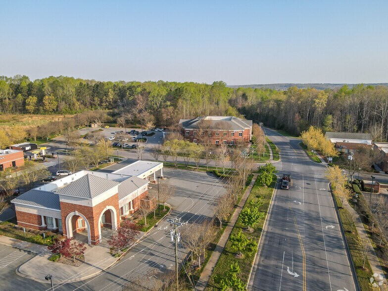 2101 Shiloh Church Rd, Davidson, NC 28036 Medical Office For Lease