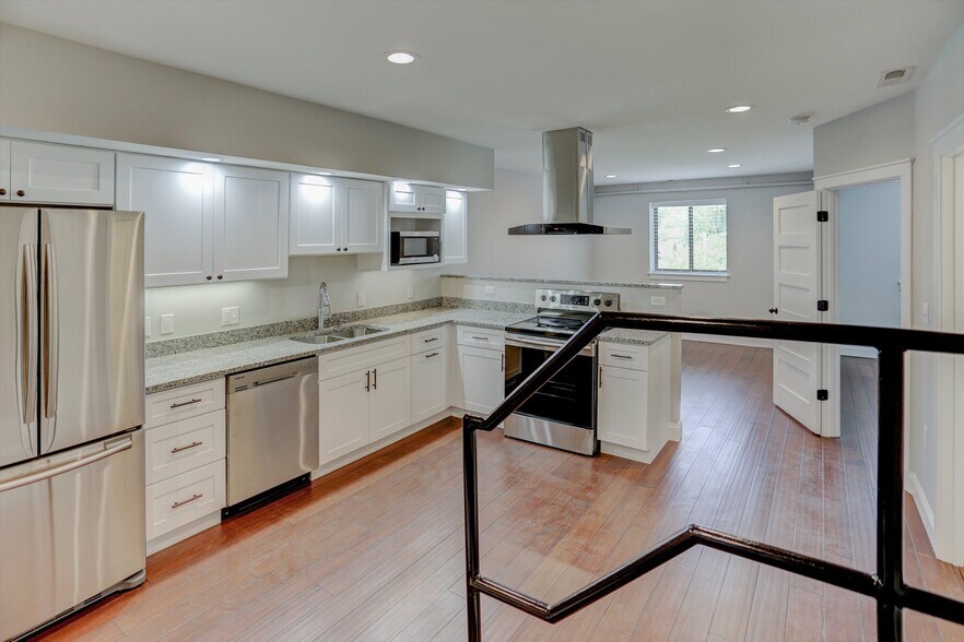 More Photos Of 218 W Main St, Urbana Office For Sale