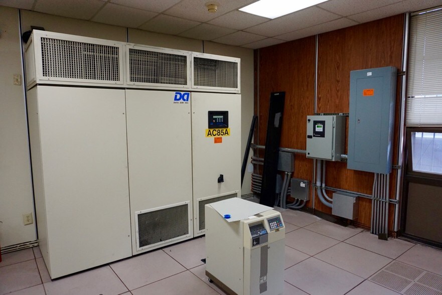 More Photos Of 535 Macon St, McDonough Manufacturing For Lease