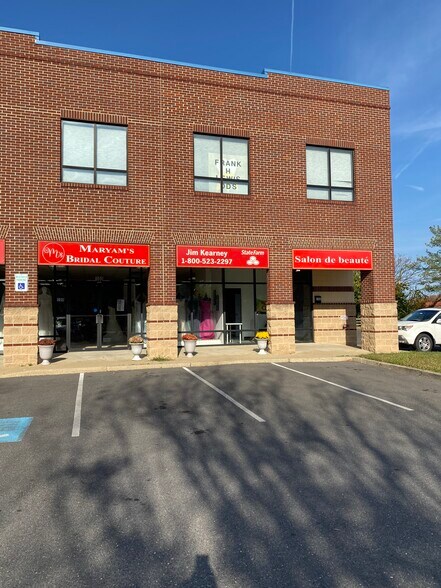 More Photos Of 9899 Main St, Damascus Storefront Retail Office For Lease