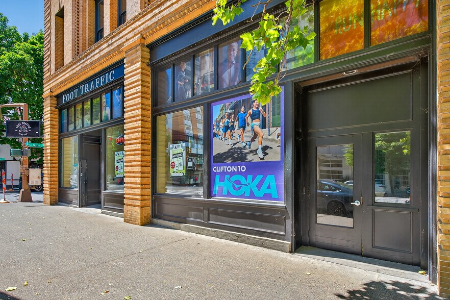 More Photos Of 333 SW Taylor St, Portland Office Residential For Lease