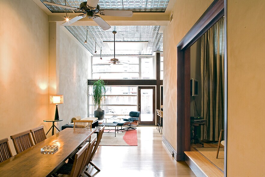 More Photos Of 238 Mulberry St, New York Storefront Retail Residential For Sale