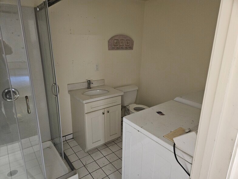 More Photos Of 260 N Petaluma Blvd, Petaluma Storefront Retail Office For Lease