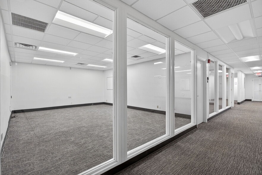 More Photos Of 1500 N Powerline Rd, Pompano Beach Warehouse For Lease