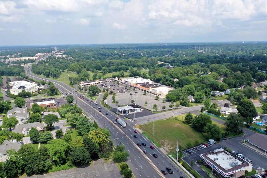 More Photos Of 1210 Route 130 N, Cinnaminson Storefront For Lease