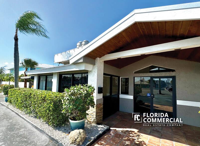 More Photos Of 300 SW Federal Hwy, Stuart Restaurant For Lease