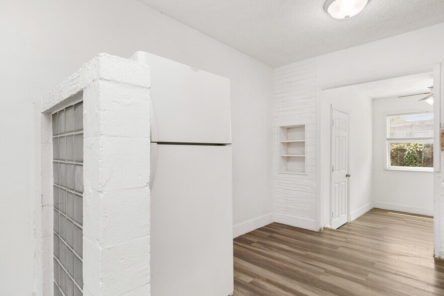 More Photos Of 5521 SW 34th St, Pembroke Park Multifamily For Sale
