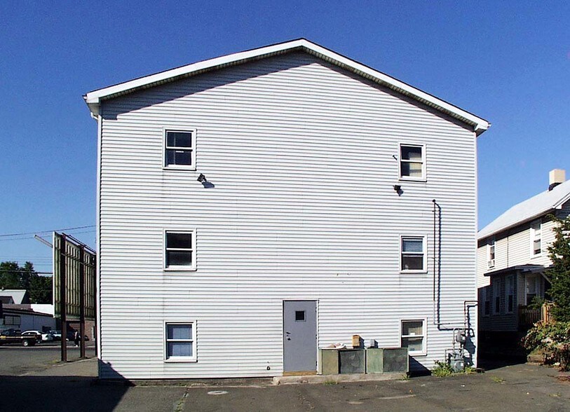 More Photos Of 725-727 Campbell Ave, West Haven Office For Lease