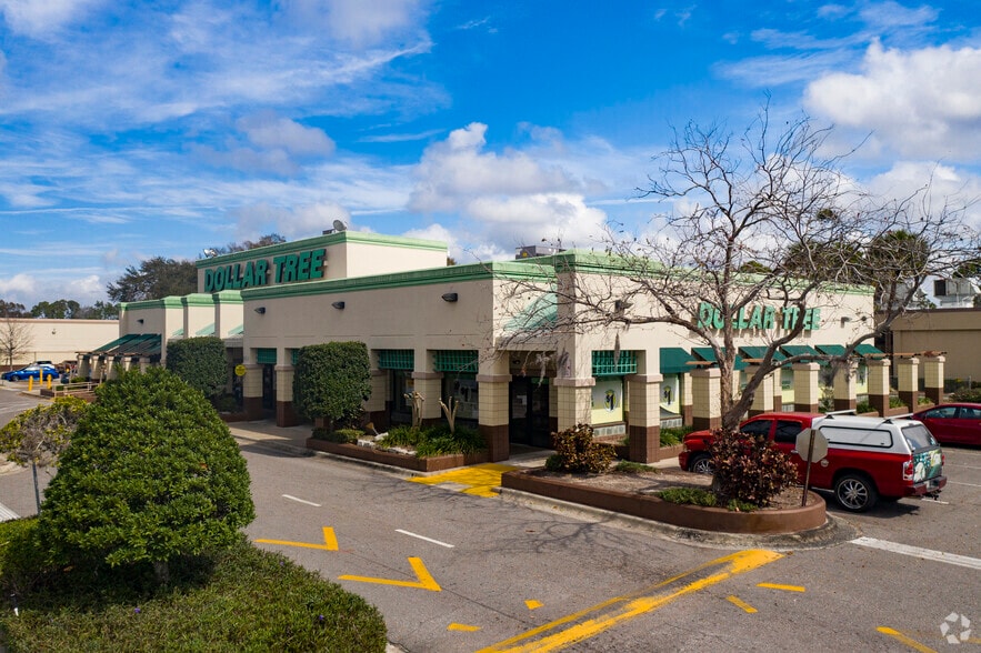 More Photos Of 8411-8419 N Dale Mabry Hwy, Tampa Unknown For Lease