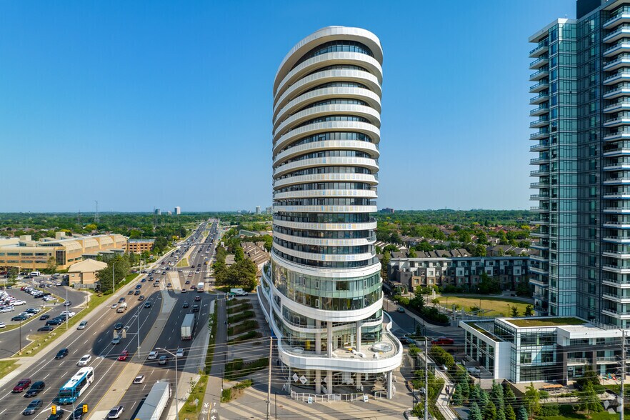 More Photos Of 2520 Eglinton Av W, Mississauga Apartments For Lease
