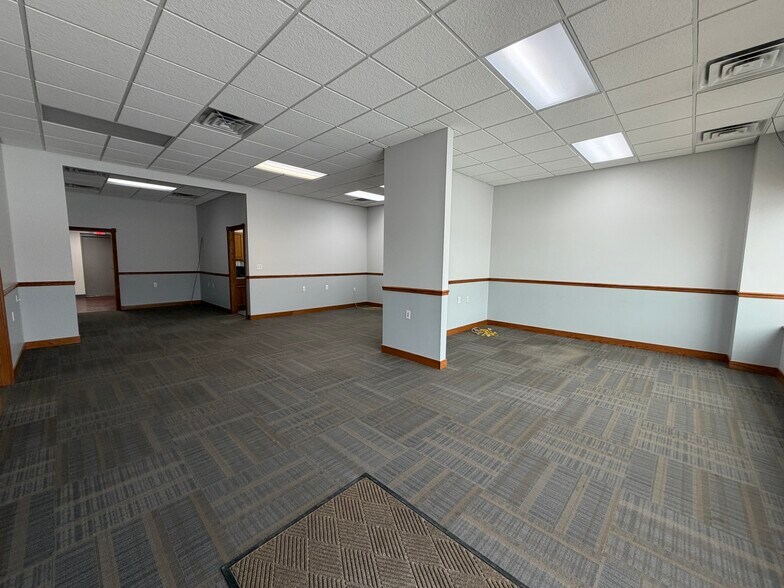 More Photos Of 7100 Jackson Rd, Ann Arbor Freestanding For Lease