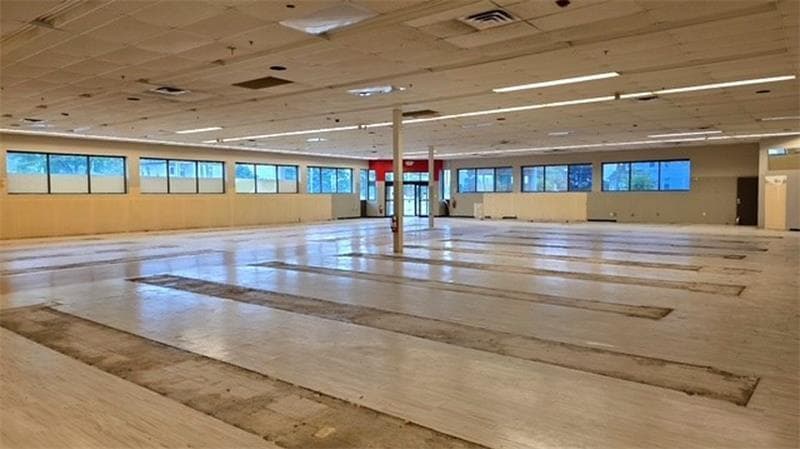 More Photos Of 1350 Stanley St, New Britain Drugstore For Lease