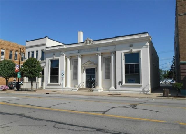 More Photos Of 305 E Huron Ave, Bad Axe Storefront Retail Office For Lease
