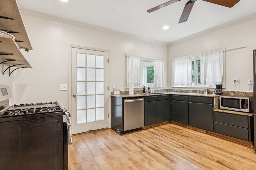 More Photos Of 1915 S Boston Ave, Tulsa Apartments For Sale