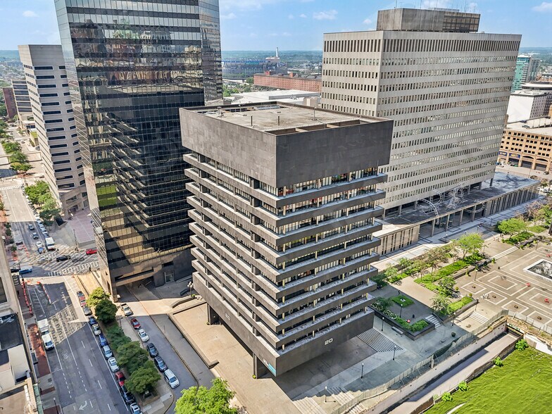 More Photos Of 20 S Charles St, Baltimore Office For Lease
