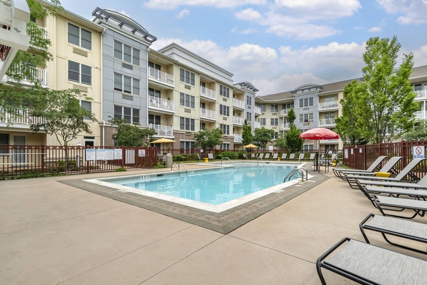More Photos Of 50 Chelsea Ave, Long Branch Apartments For Lease