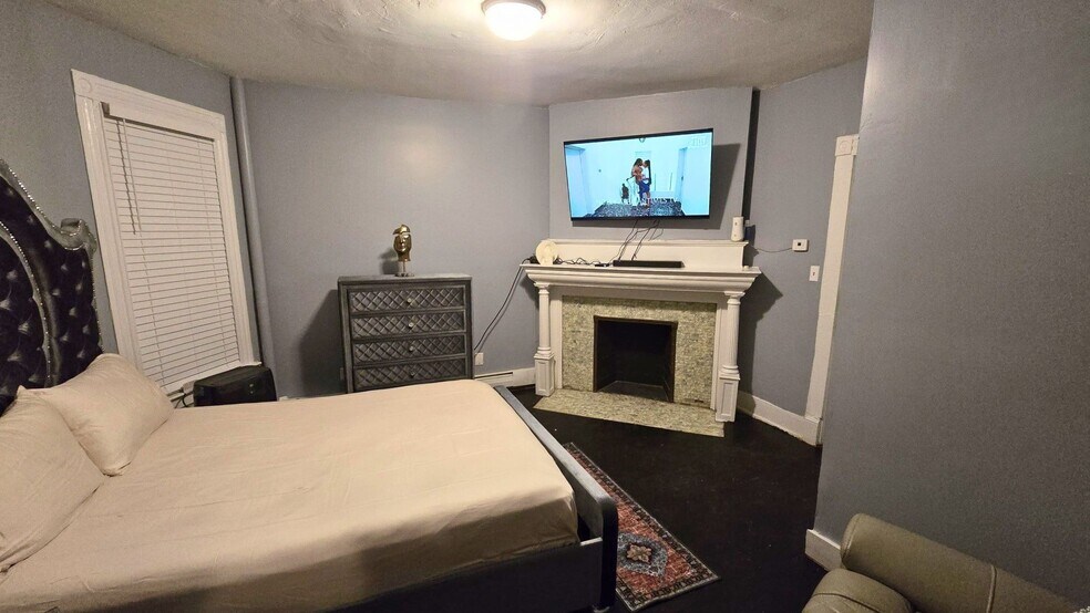 More Photos Of 132 Main St, Binghamton Apartments For Sale