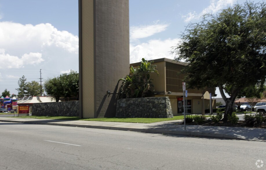 Primary Photo Of 1565 E Highland Ave, San Bernardino Bank For Sale
