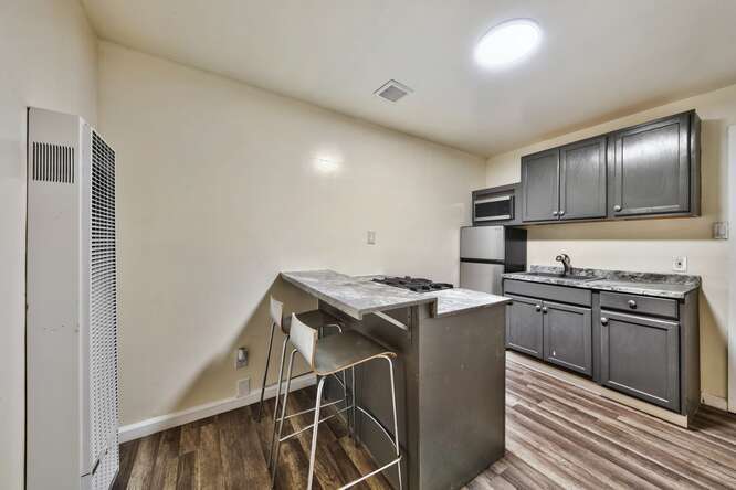 More Photos Of 1515 N Carson St, Carson City Hotel For Sale