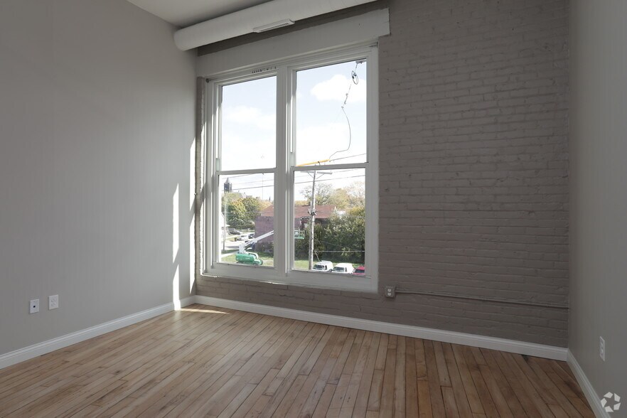 More Photos Of 2658 Scranton Rd, Cleveland Apartments For Lease