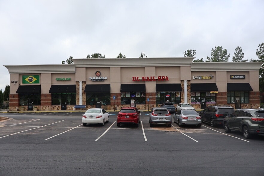Primary Photo Of 5690 Cumming Hwy, Sugar Hill Storefront For Sale