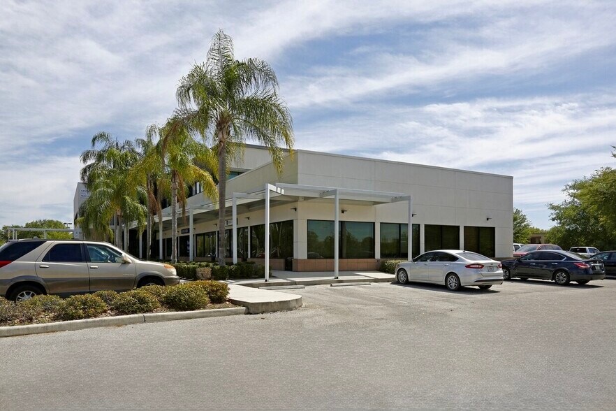 More Photos Of 250 Avenue K SW, Winter Haven Medical For Lease
