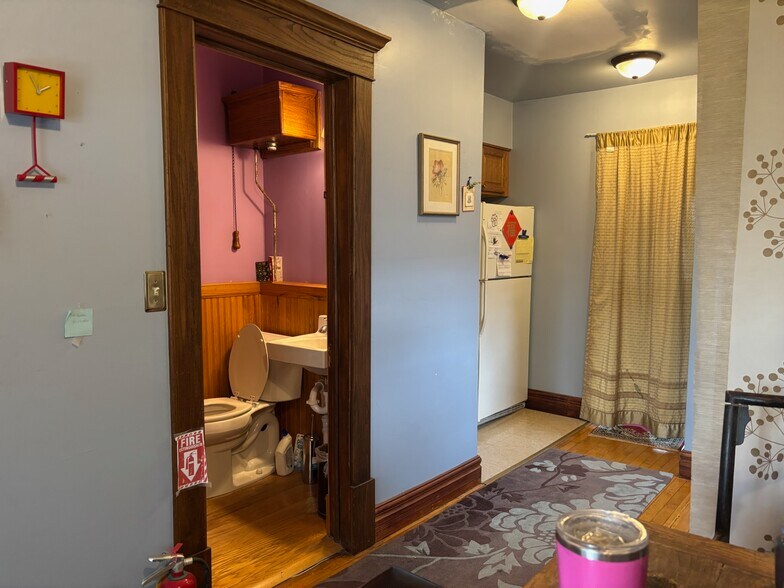 More Photos Of 1033 Grand Ave, Saint Paul Health Club For Sale