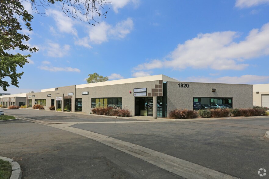 More Photos Of 1818 Peacock Blvd, Oceanside Unknown For Lease