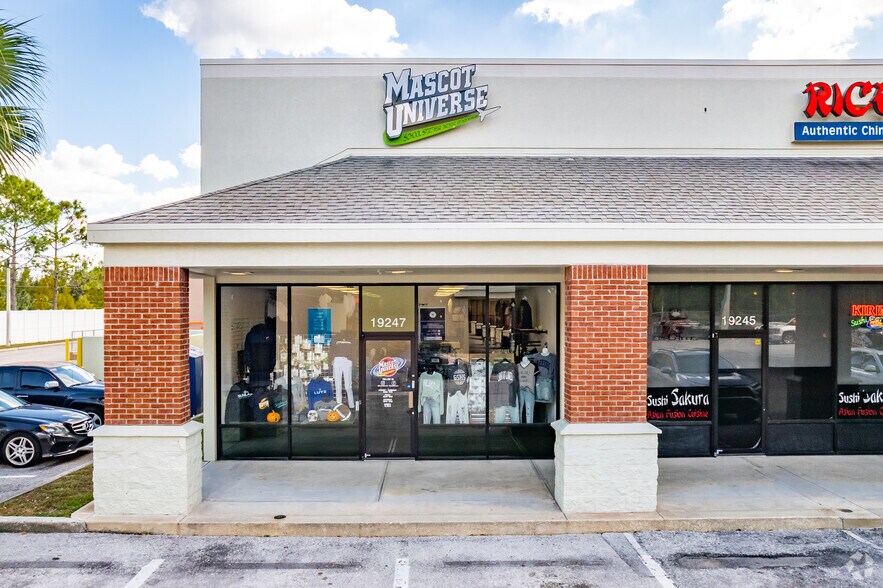 More Photos Of 19211-19247 N Dale Mabry Hwy, Lutz Unknown For Lease