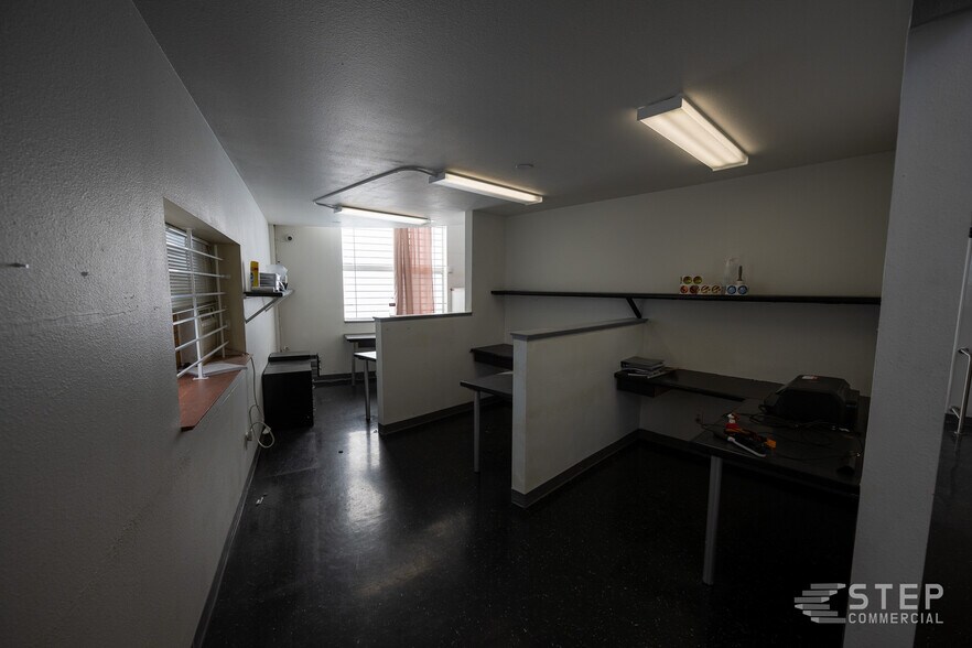 More Photos Of 1105 Constitution Dr, Trinidad Food Processing For Sale