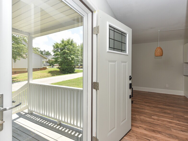 More Photos Of 225 Douglas St, Holly Springs Apartments For Sale