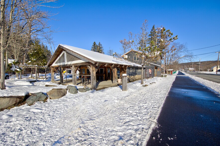 More Photos Of 2930 Rt 43, Averill Park Restaurant For Sale