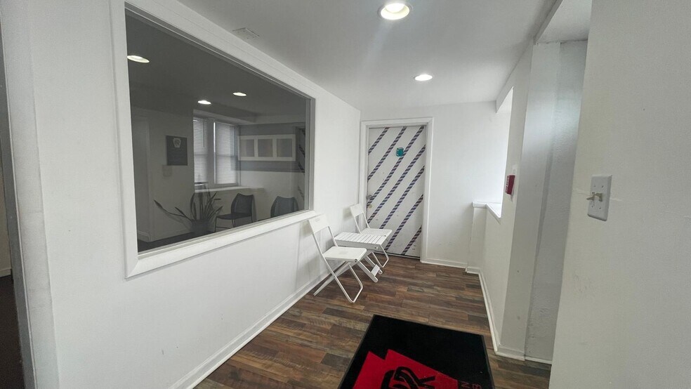 More Photos Of 6518-6522 Lebanon Ave, Philadelphia Office Residential For Sale