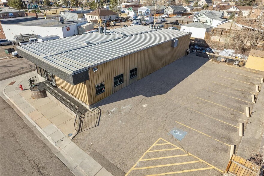 More Photos Of 1904 E 15th St, Cheyenne Office For Sale