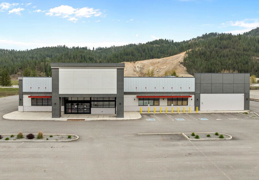Primary Photo Of 20 Nearing Way, Kellogg Supermarket For Sale