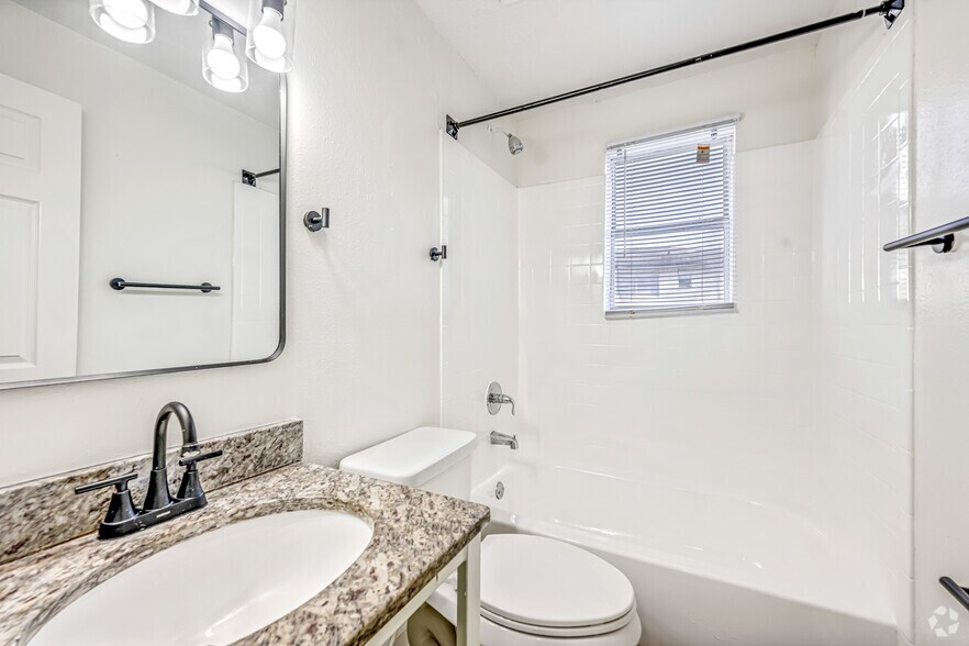 More Photos Of 2265 Perry Blvd NW, Atlanta Apartments For Sale