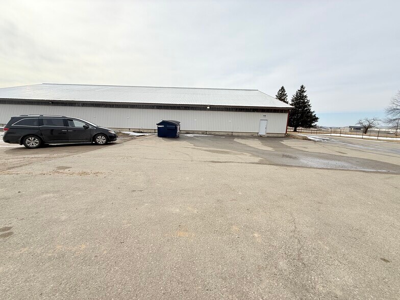 More Photos Of N4440 N4440 WI-162 state hwy, Bangor Warehouse For Lease