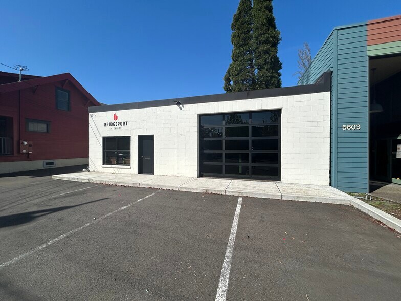 More Photos Of 5615 S Hood Ave, Portland Office For Sale