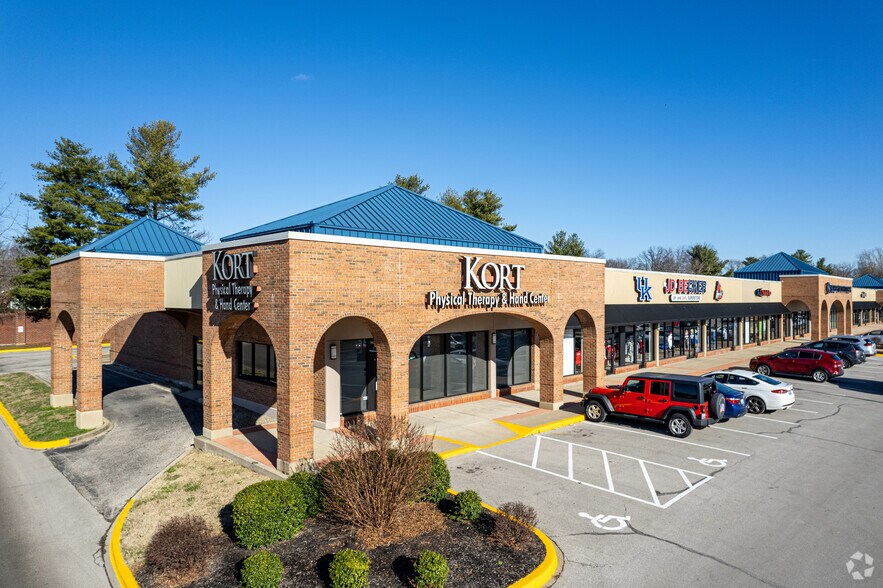 More Photos Of 2100 S Hurstbourne Pky, Louisville Unknown For Lease